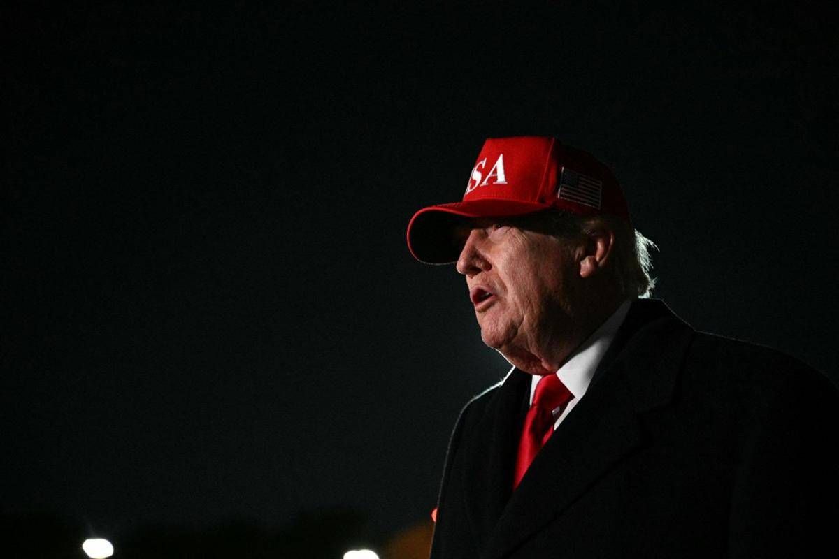 Iran, Trump attacca Papa Leone: "Un debole, in Vaticano solo grazie a me" - 