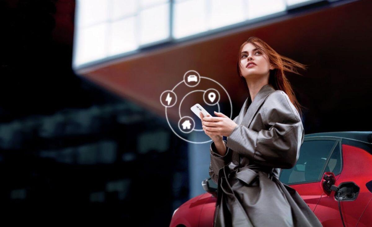 Stellantis potenzia la propria offerta di servizi connessi - 