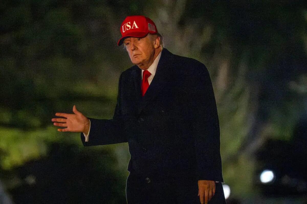 Trump attacca Papa Leone “Debole su criminalità e pessimo in politica estera” - 