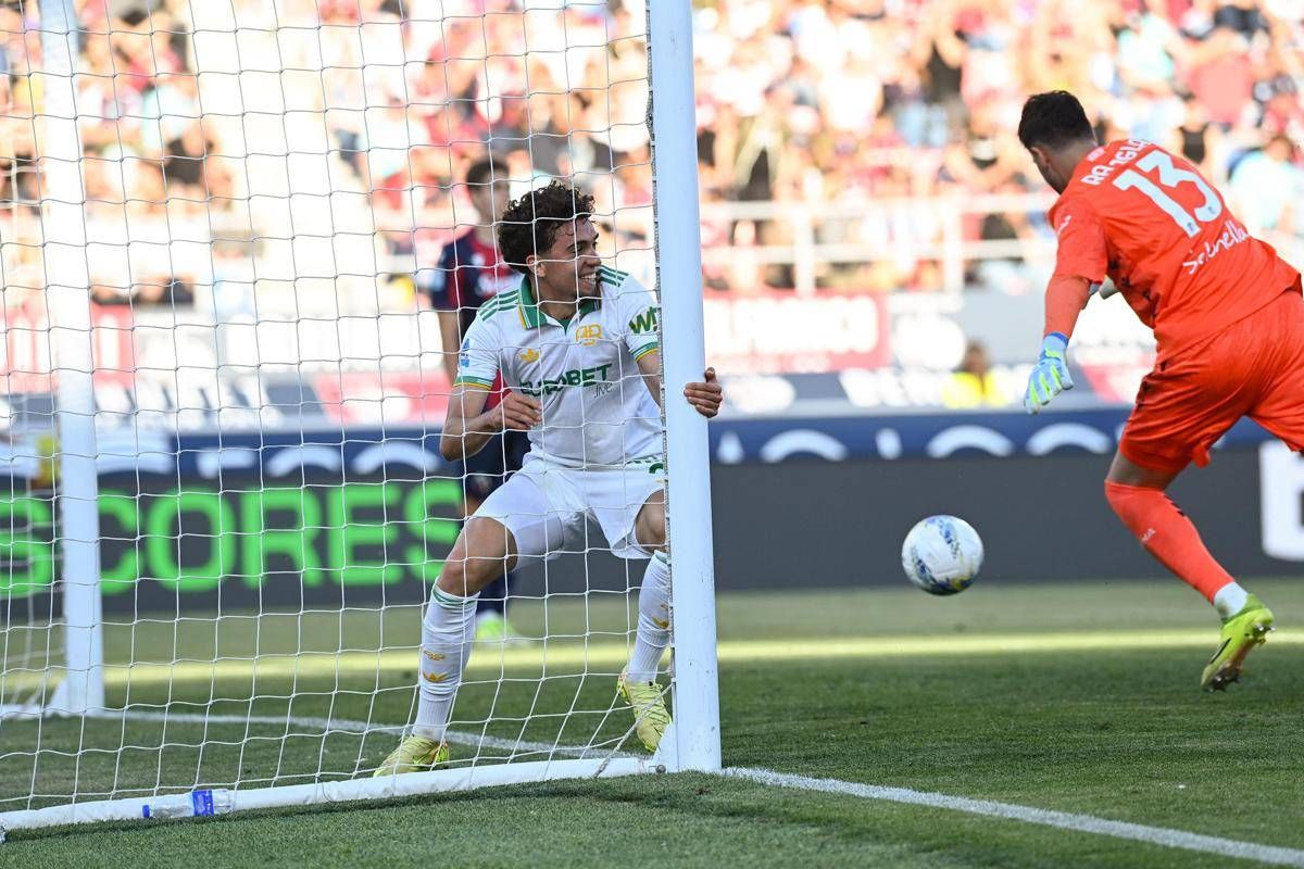 Bologna-Roma 0-2, Malen ed El Aynaoui stendono i rossoblu e Gasperini sale a -2 dalla Juve - 