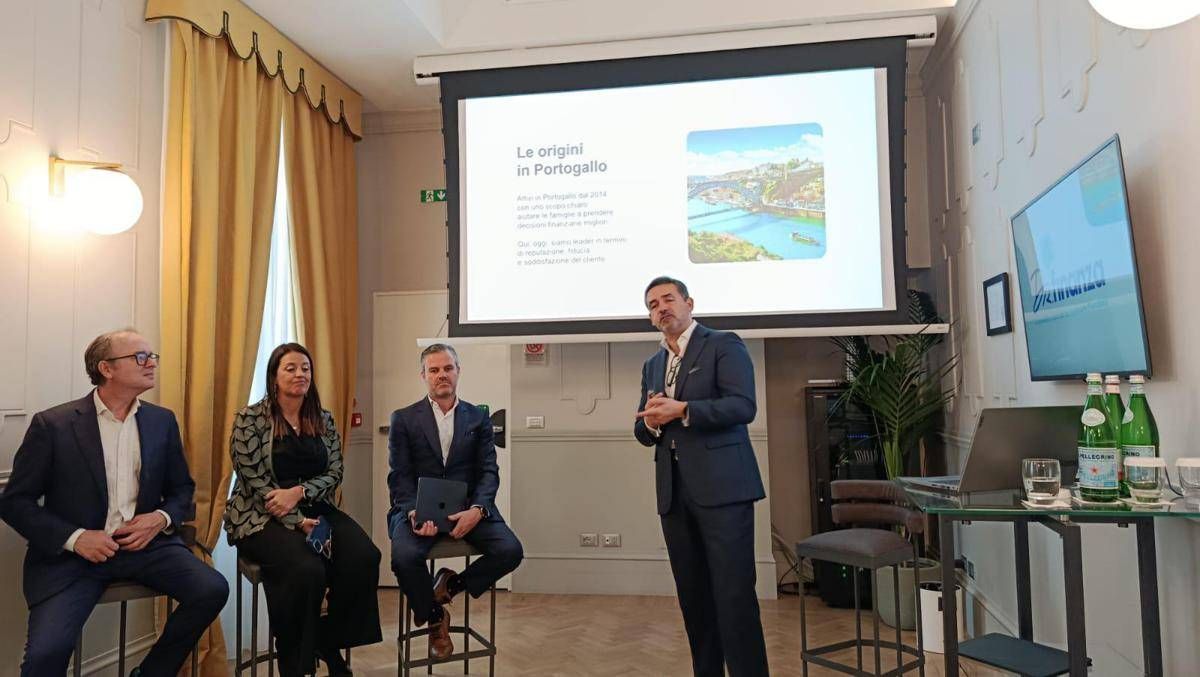 Credito, Dr. Finanza apre in Italia - 