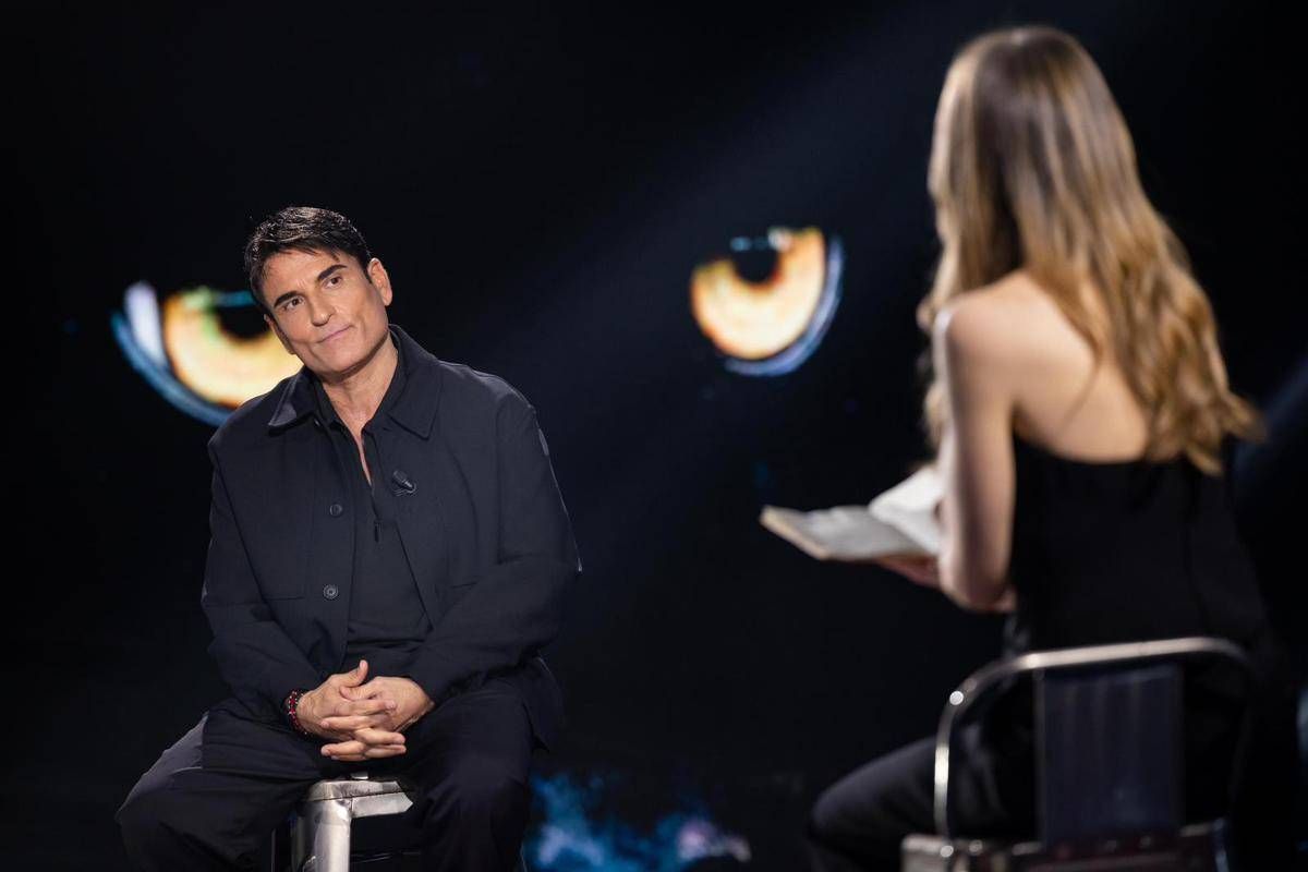 Belve, Sal Da Vinci risponde a Cazzullo: "C'è un repertorio delle canzoni di camorra?" - 