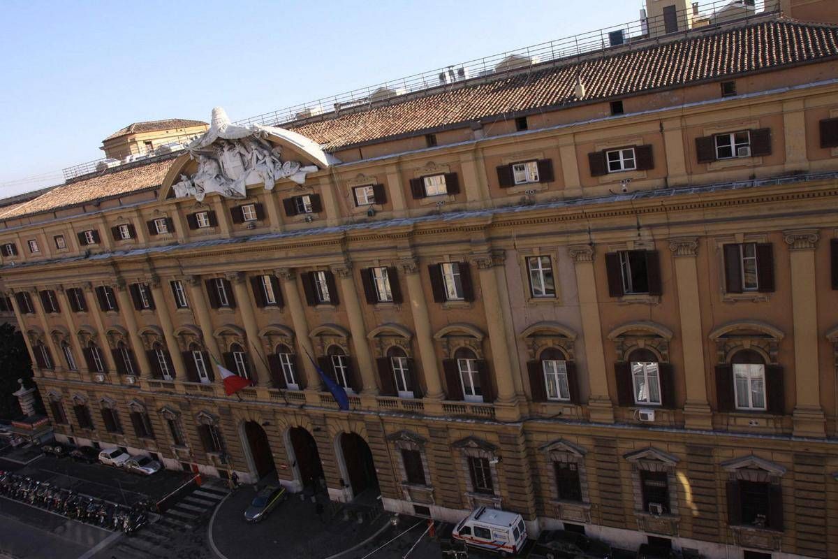 Nomine Mef, record rinnovi con 842 incarichi 155 società: i big in scadenza - 