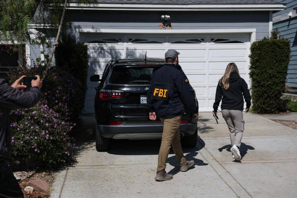 Attentato a Washington, Allen e il manifesto contro Trump: "Stop ai suoi crimini" - 