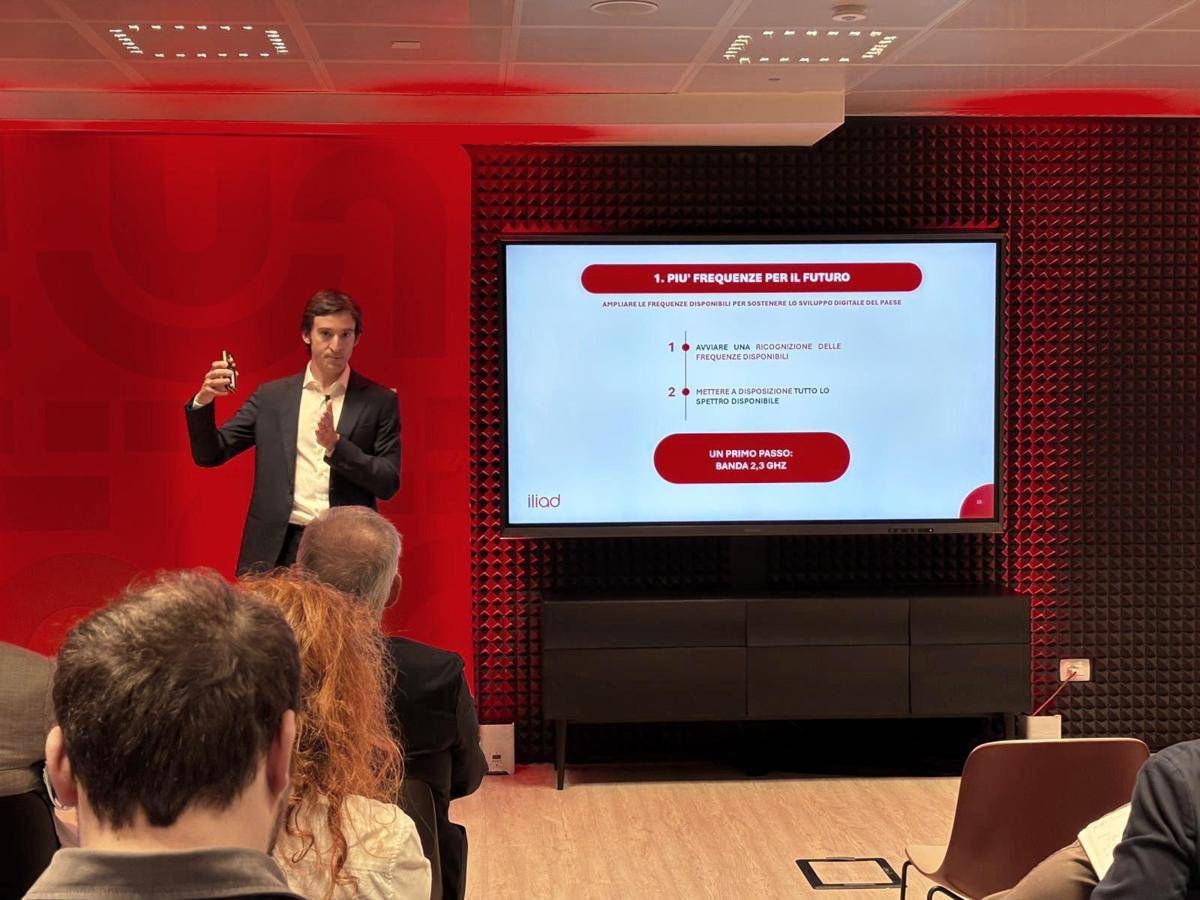Iliad presenta 'Più veloci', il piano per rete mobili di nuova generazione - 