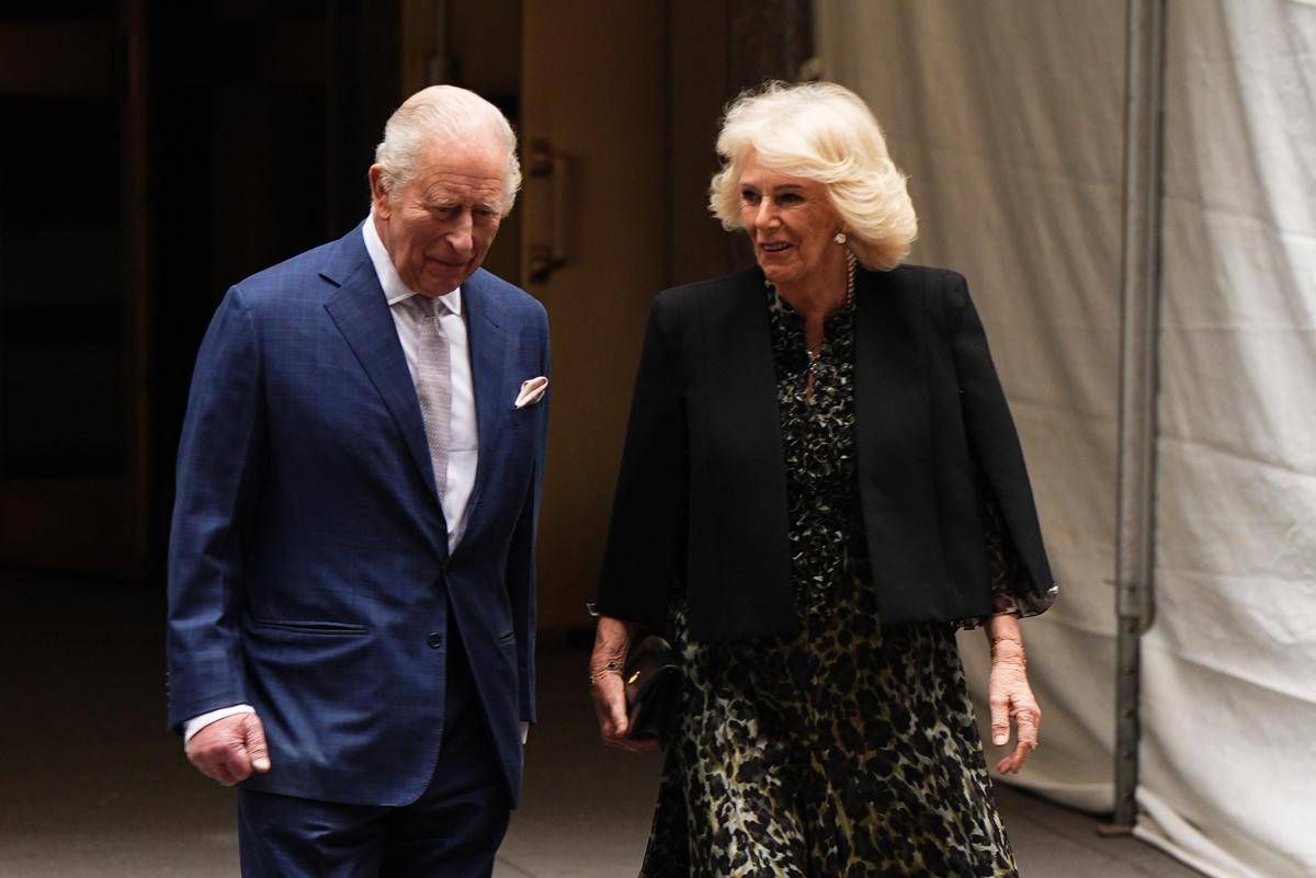 Carlo e Camilla al Memoriale dell'11/09: la visita e il biglietto scritto a mano - 