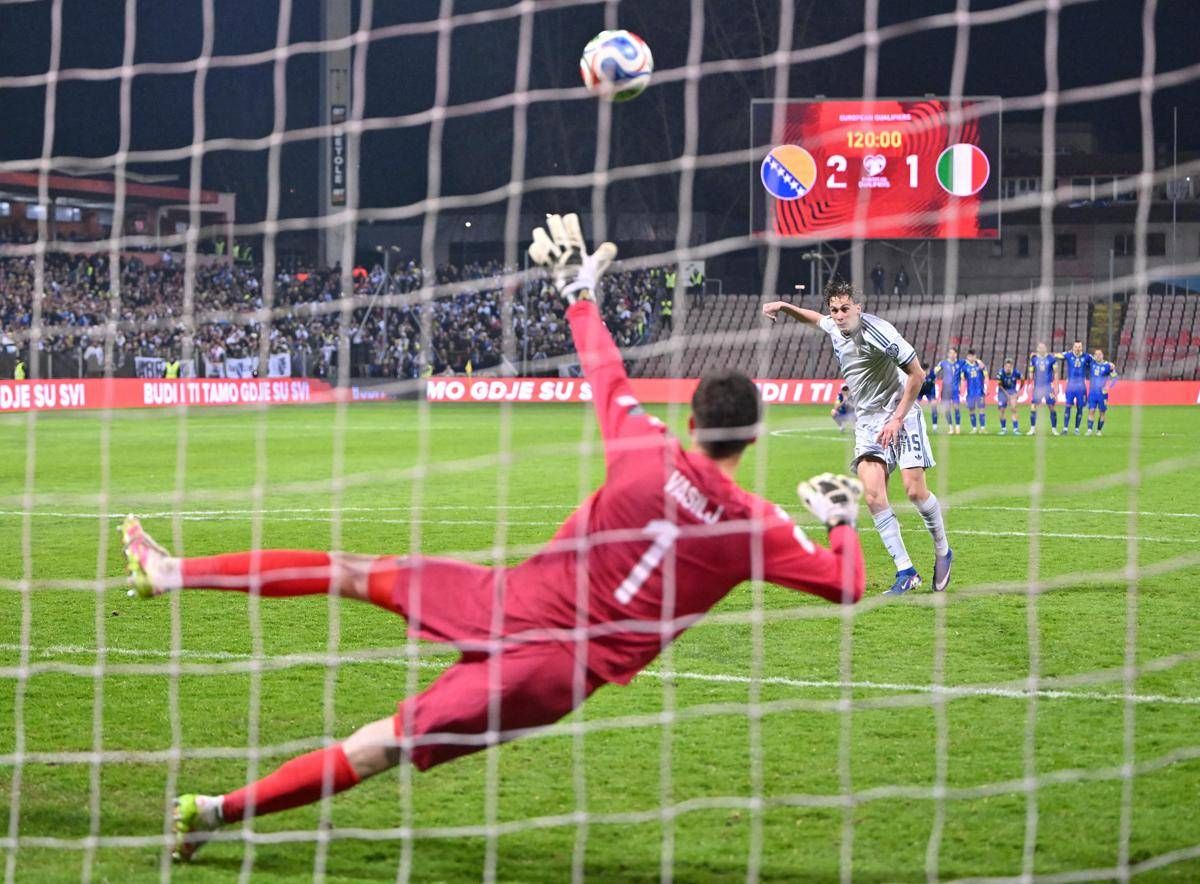 L'Italia stravince ma solo negli ascolti, Rai1 fa il botto con il 53.4% di share - 