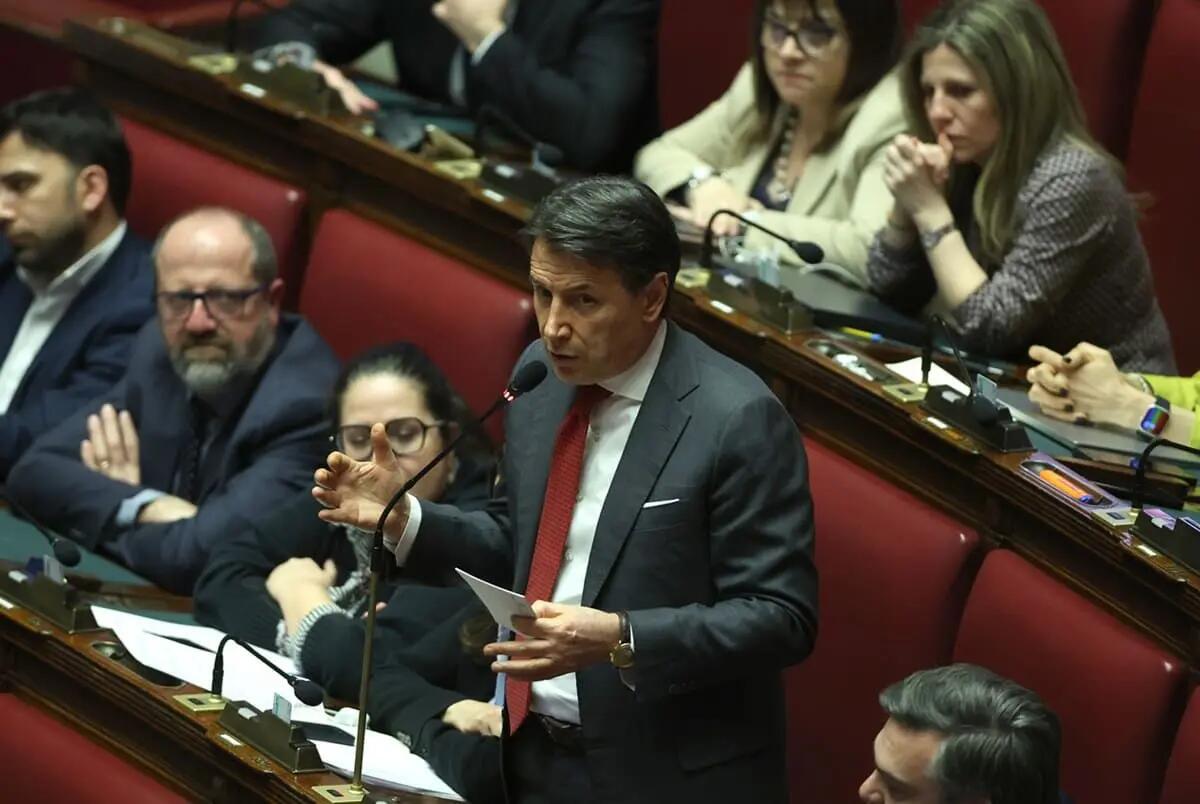 Conte “Quattro anni zero riforme, Italia in braghe di tela” - 