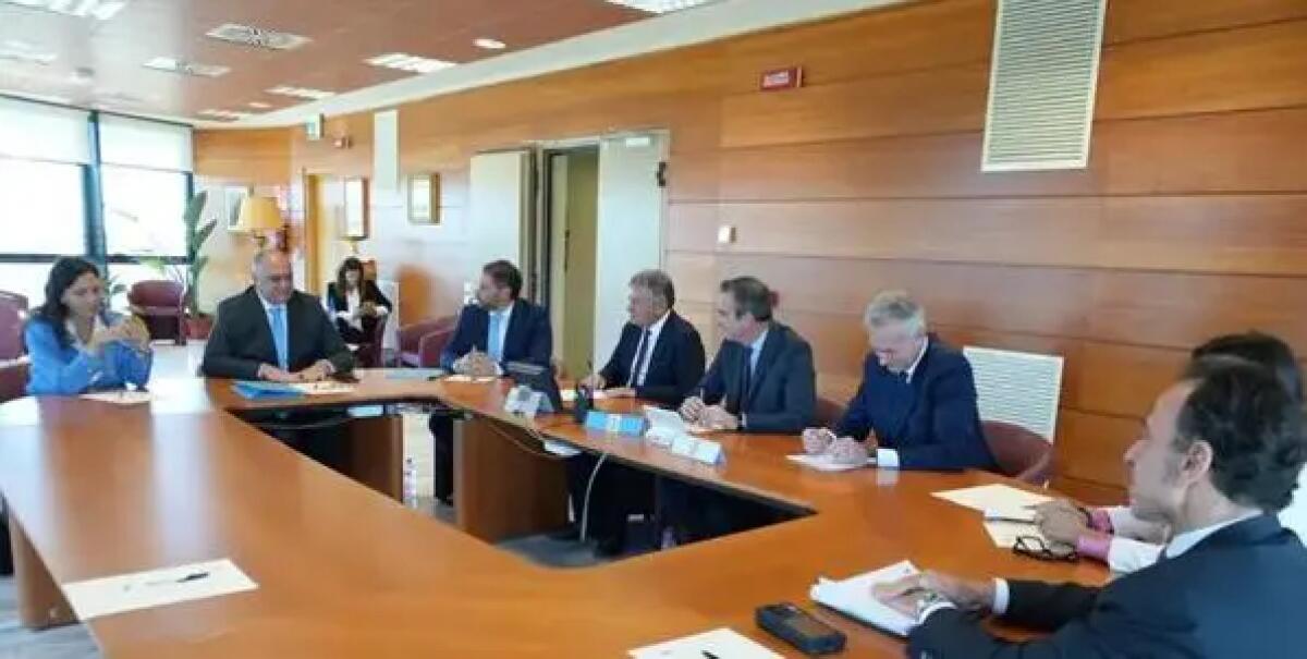 Dalla Giunta della Calabria ok agli psicologi nella Case di comunità e al Piano antincendio boschivo 2026 - 