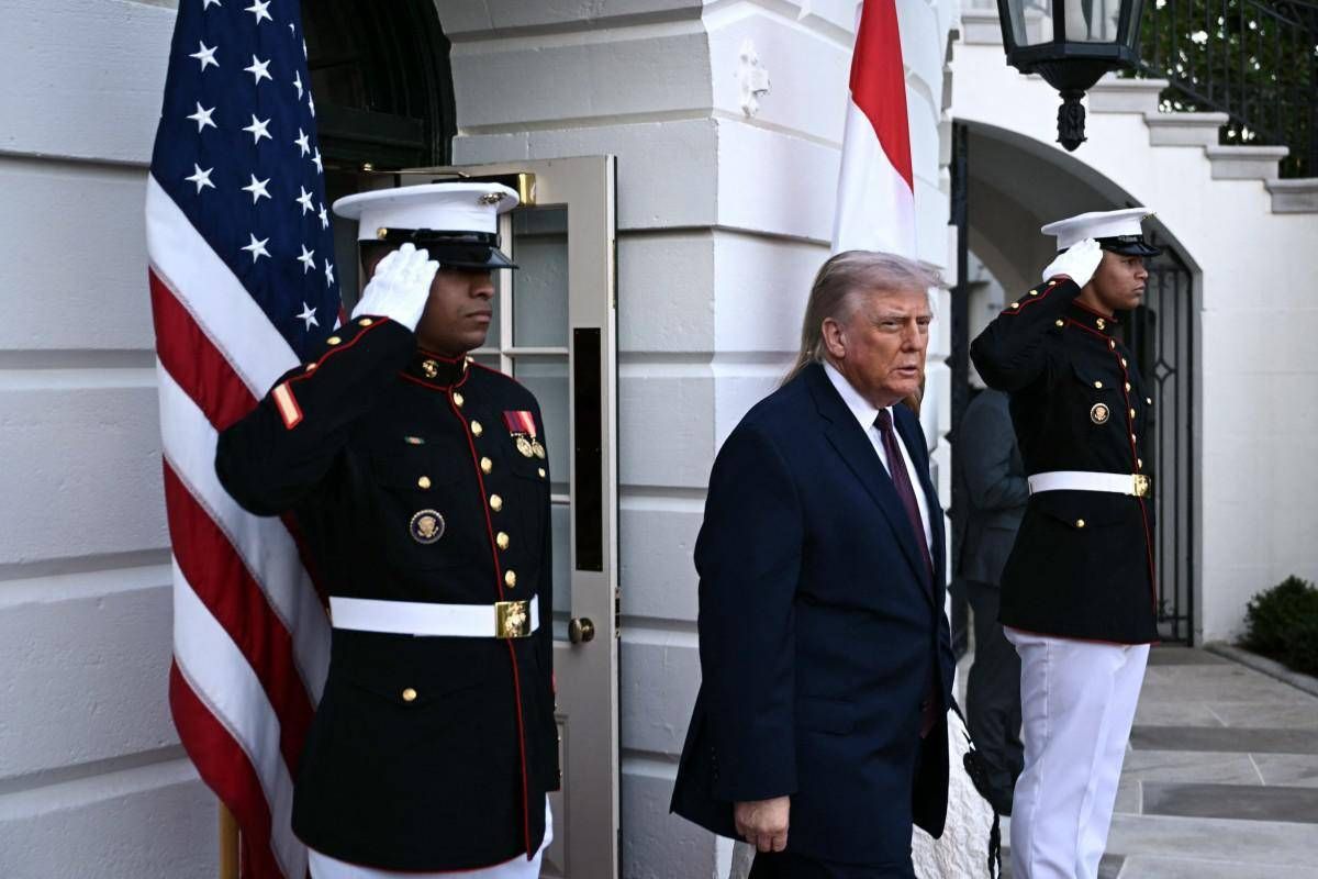 Usa-Iran, nuovi negoziati in vista. Trump: "Presto novità". Europa prepara piano per Hormuz - 
