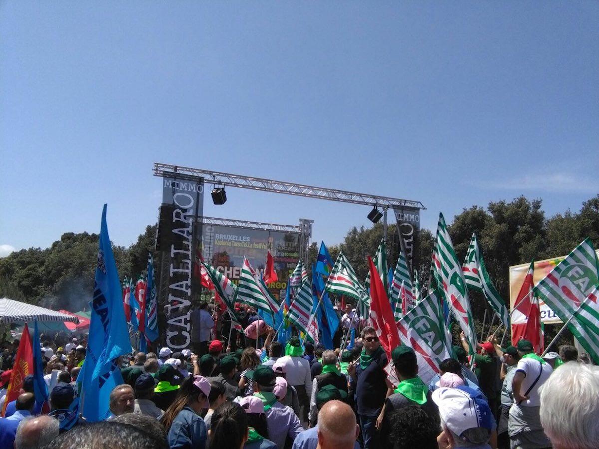 Carfizzi celebra il Primo Maggio: 108ª edizione alla Montagnella tra lavoro, cultura e musica - Foto: Redazione 