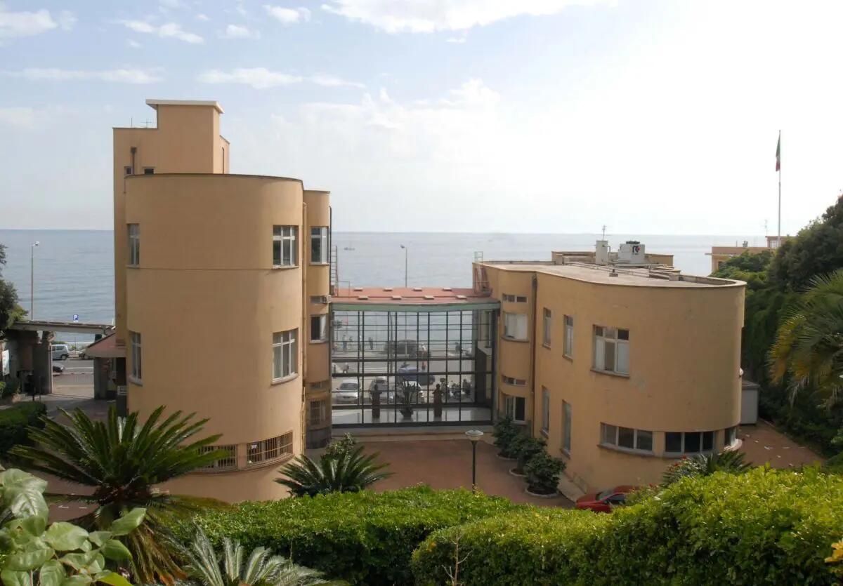 Bimba sopravvissuta alla tragedia di Catanzaro non è più sedata, quadro neurologico promettente - 