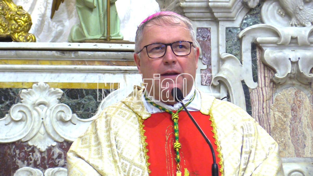 (VIDEO) Il Vescovo di Crotone tra le comunità: “L’ora delle soglie” per la Pasqua - Foto: Redazione 