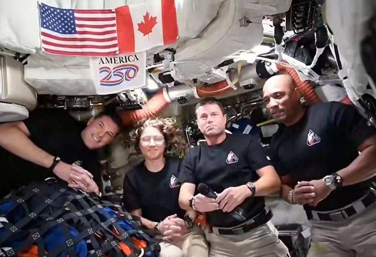 Artemis II, il messaggio di Trump: "Torneremo sulla Luna e poi dritti su Marte" - 