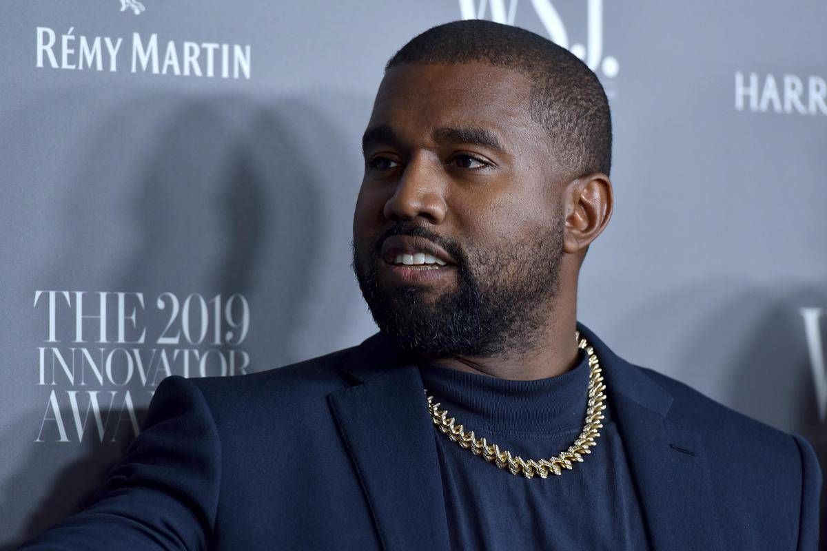 Kanye West, è polemica per lo show a Londra. Il rapper: "Pronto a incontrare comunità ebraica" - 