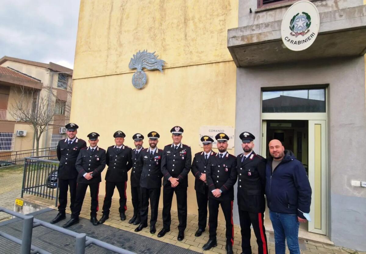 Il comandante provinciale dei Carabinieri di Catanzaro Giovanni Pellegrino in visita alla Stazione di Borgia - 