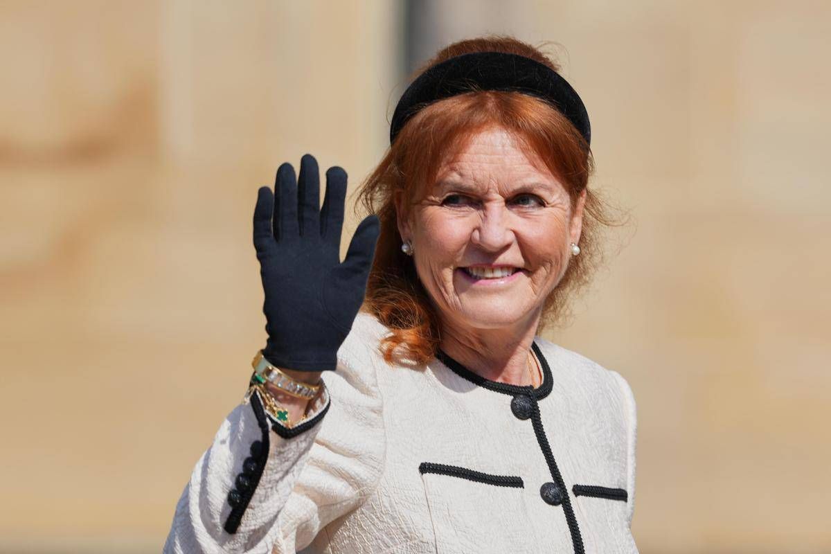 Sarah Ferguson si nasconde da tre mesi, è ospite di un conte in Toscana? - 