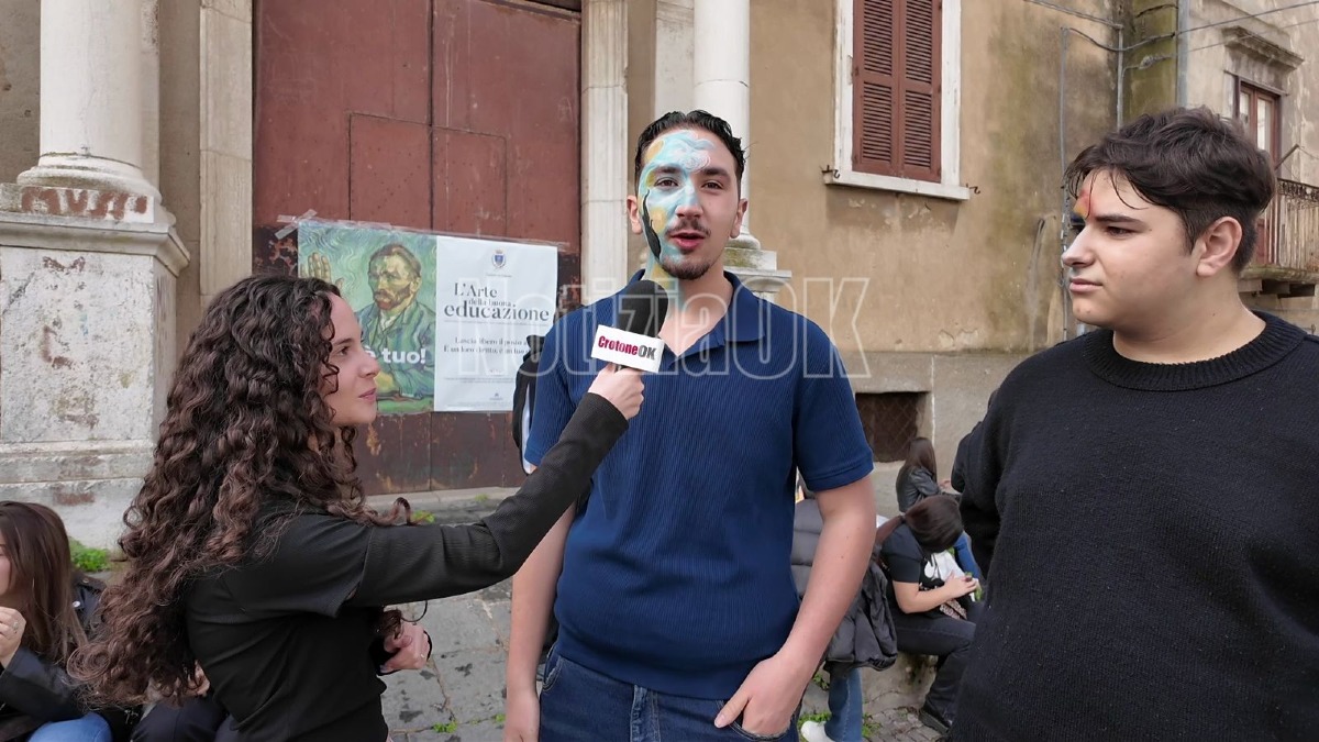 Giornata dell'Arte - Piazza Castello - Crotone - Foto Redazione 15.04.2026