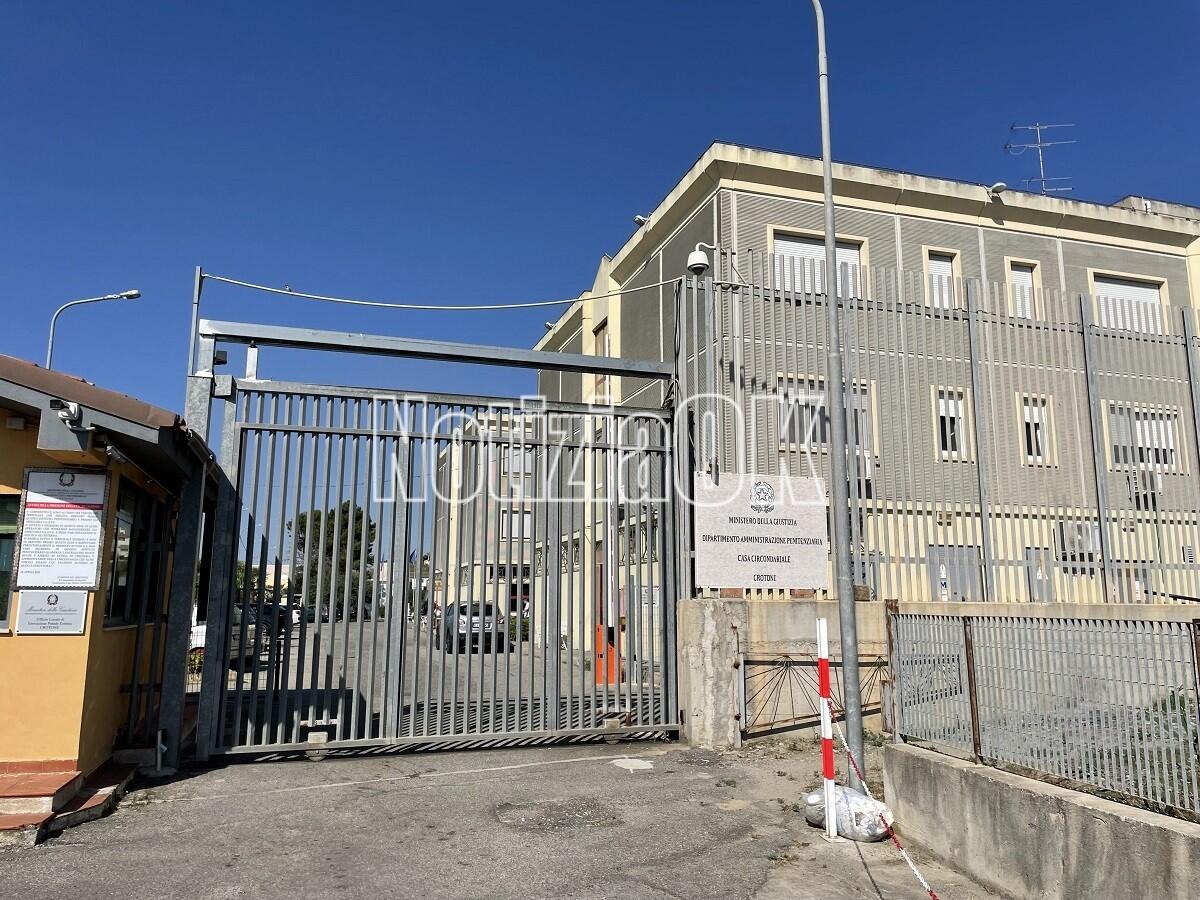 La Madonna di Capo Colonna entra nel carcere: il campo sportivo sarà intitolato a Dodó Gabriele - casa circordariale crotone redazione