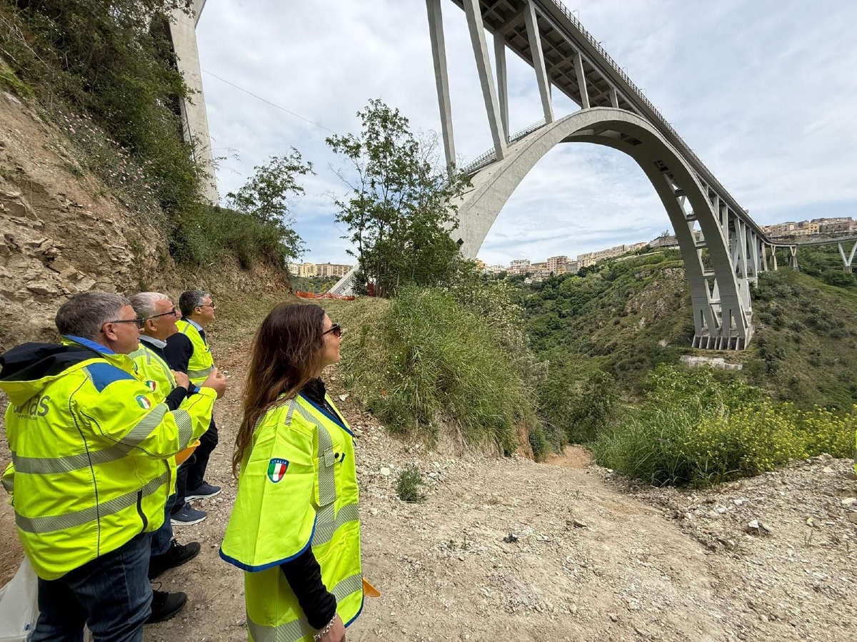 Catanzaro, sopralluogo sul viadotto “Bisantis”: focus su sicurezza e lavori di manutenzione - Foto: Uff. Stampa Anas