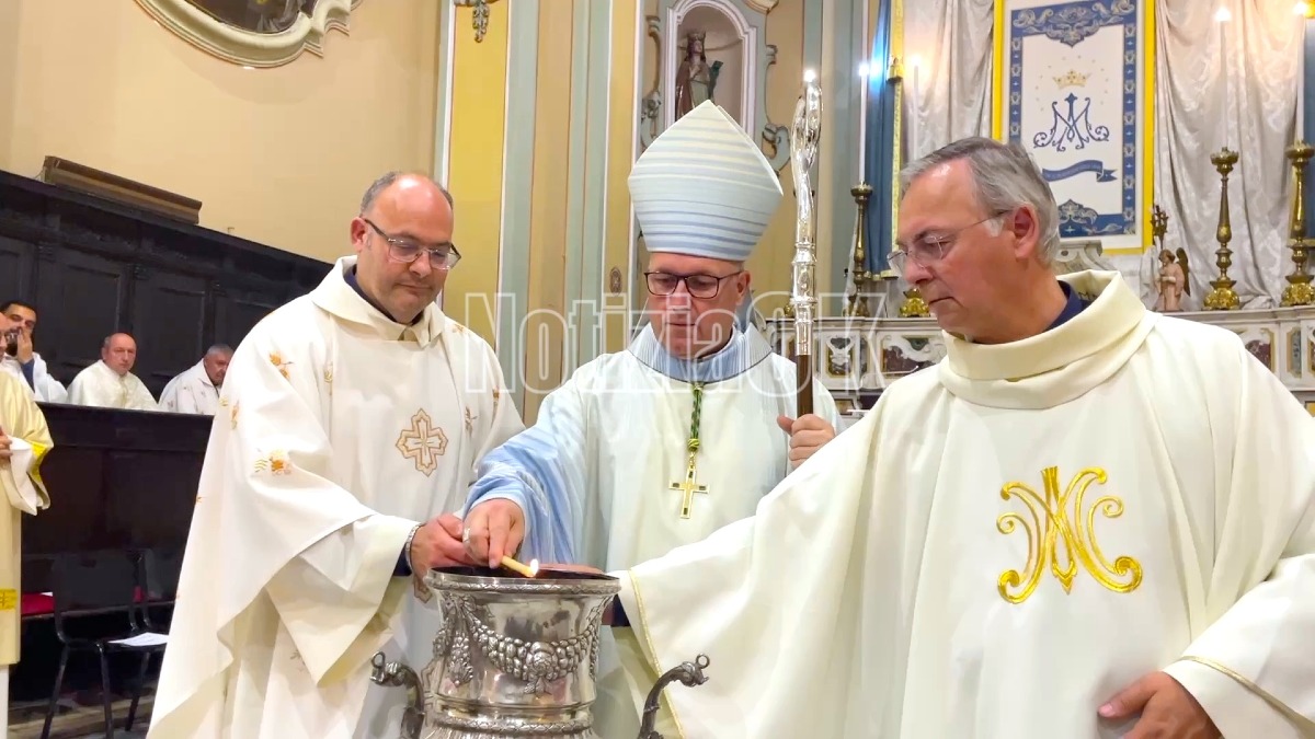(VIDEO) Oggi il bacio alla Madonna, il Vescovo: «Non abbiate paura della speranza» - Foto: Redazione 