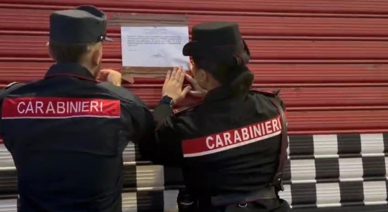 Botricello, maxi discarica abusiva in un’officina: sequestrata area di 1.300 mq - Foto: Uff. Stampa Carabinieri 
