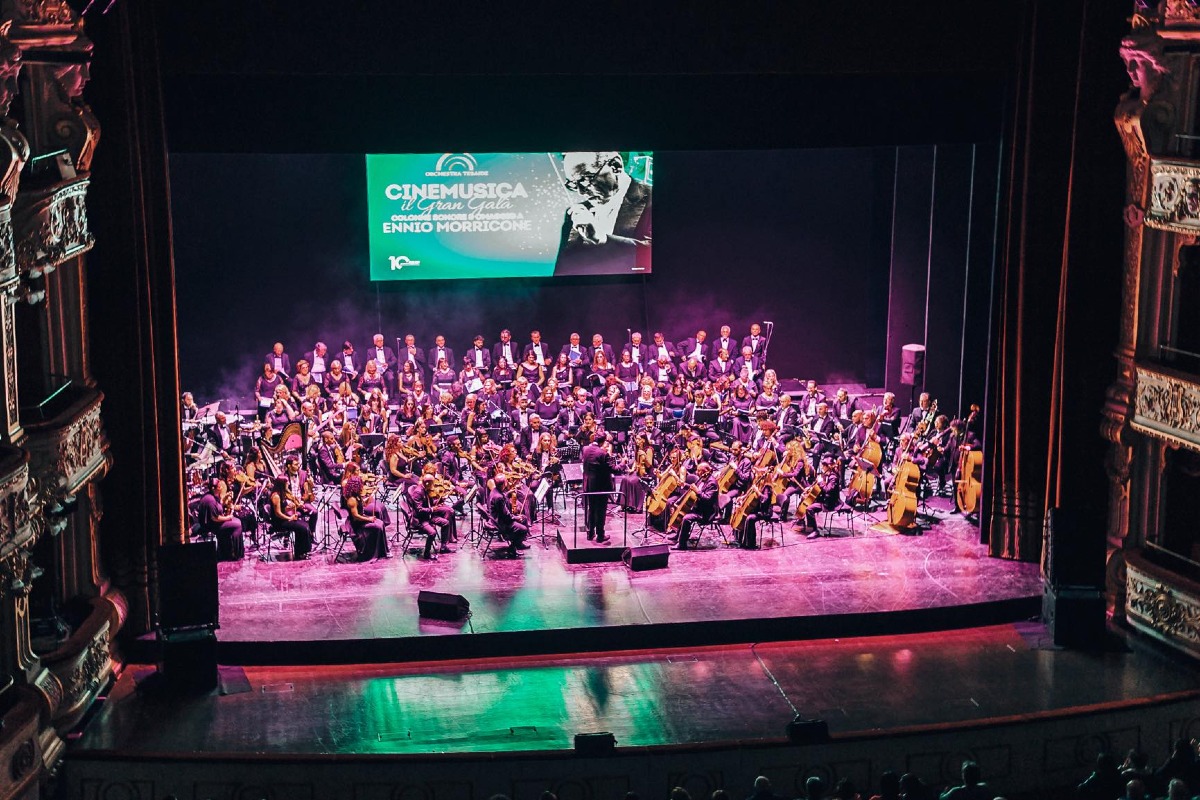 “Omaggio a Ennio Morricone – Orchestra Tebaide”, grande musica al Teatro Garden di Rende -  Foto Uff. Stampa Ar Live