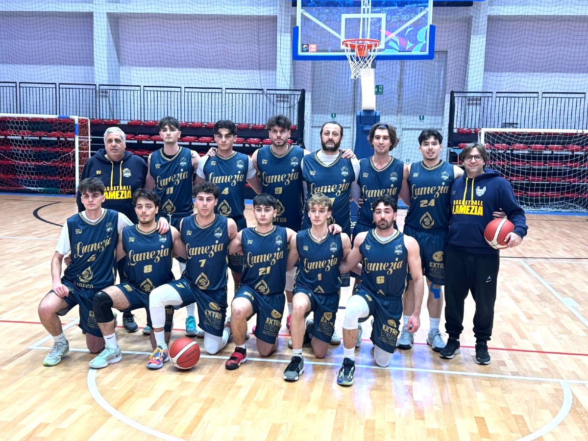 Sideco Lamezia lotta fino alla fine: Cosenza vince Gara 1 playoff - Foto: Uff. Stampa Sideco Basket Lamezia 