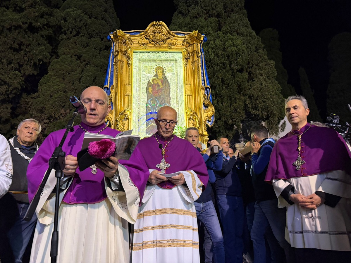 Crotone - "Maria non ha mai smesso di vivere accanto alla nostra città" - Foto: Redazione