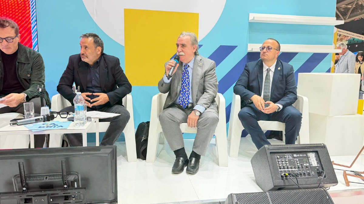 Premio Caccuri protagonista al Salone del Libro di Torino - Foto Uff. Stampa Comune di Caccuri 