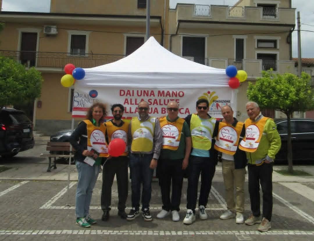 Isola di Capo Rizzuto, successo per l’“Oral Cancer Day 2026” in Piazza del Popolo - Foto: Uff. Stampa Comune di Isola di Capo Rizzuto