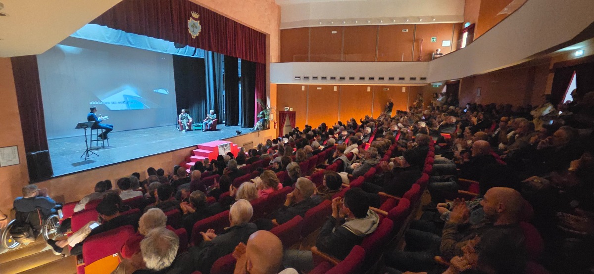 Soverato, grande partecipazione all’incontro su Ucraina e Gaza - Foto: Uff. Stampa Ernesto Alecci