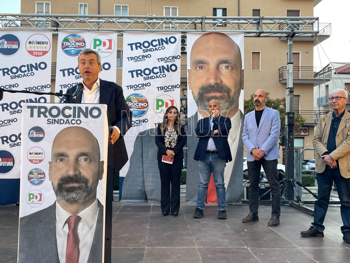“Crotone va difesa, non allineata”: l'ex ministro Andrea Orlando a sostegno di Trocino - Foto: Redazione 