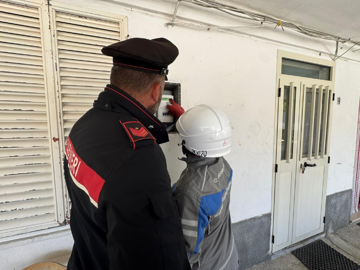 Belcastro, scoperto furto di energia: denunciata una 55enne - Foto Uff. Stampa Carabinieri 