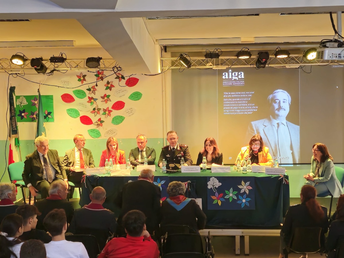 Lamezia Terme, la scuola celebra la Giornata della Legalità - Foto: Uff. Stampa Istituto comprensivo “Gatti Manzoni Augruso