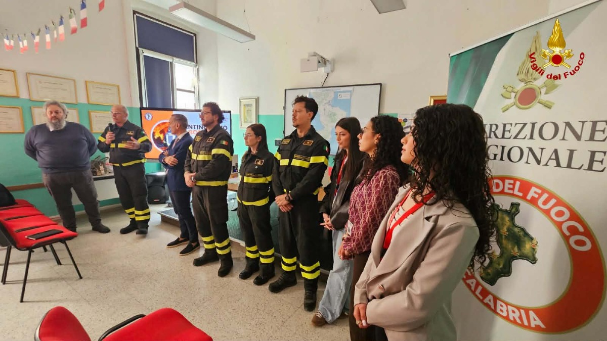 Servizio Civile Universale e Vigili del Fuoco: in Calabria incontri formativi su sicurezza e prevenzione - Foto: Uff. Stampa Comando dei Vigili del Fuoco di Catanzaro