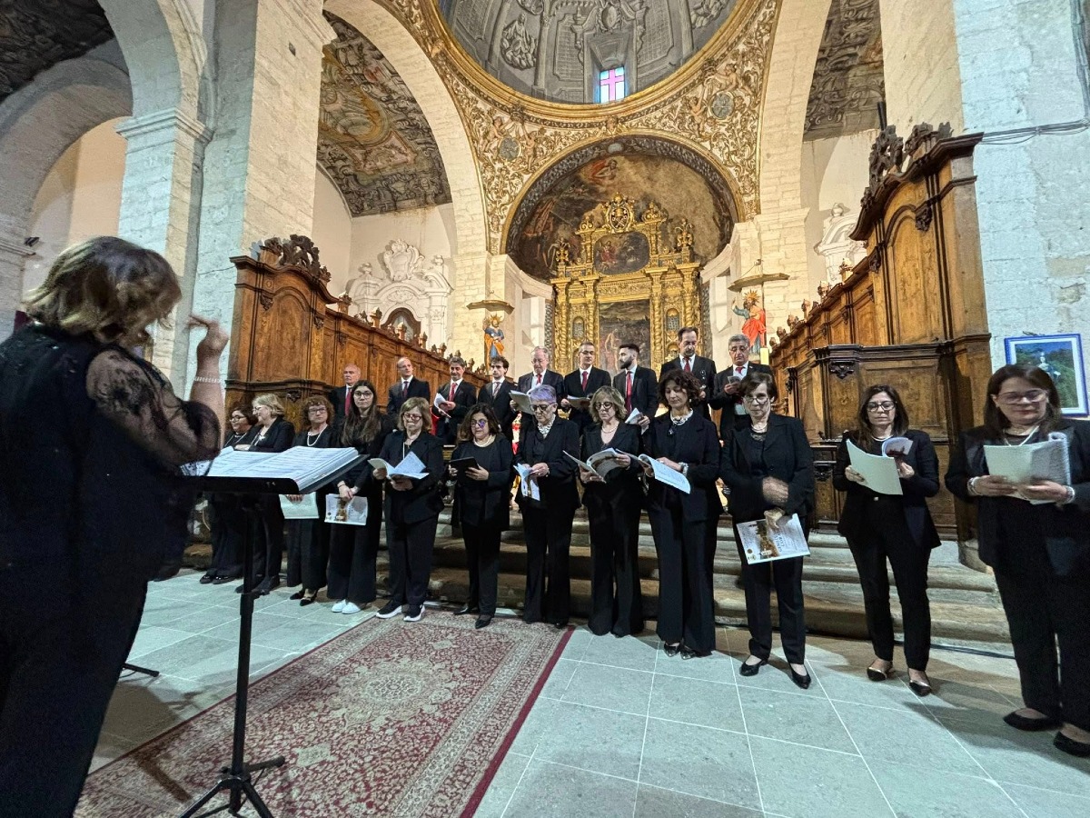 Casali del Manco applaude il gemellaggio tra il Coro “Mater Dei” e l’Eclectic Voice di Londra - Foto Uff. Stampa Comune Casali del Manco 