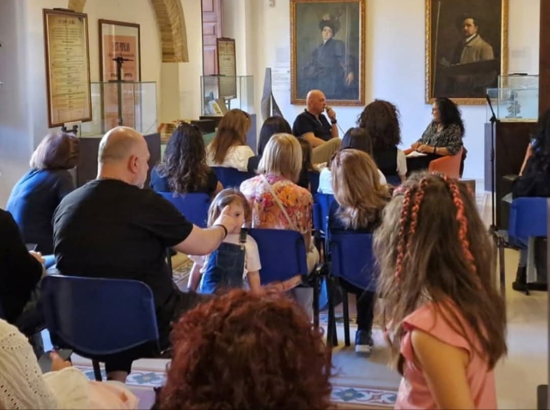 Crotone, “Il tempo di essere felice” alla Casa della Cultura  - Foto: Uff. Stampa Comune di Crotone 