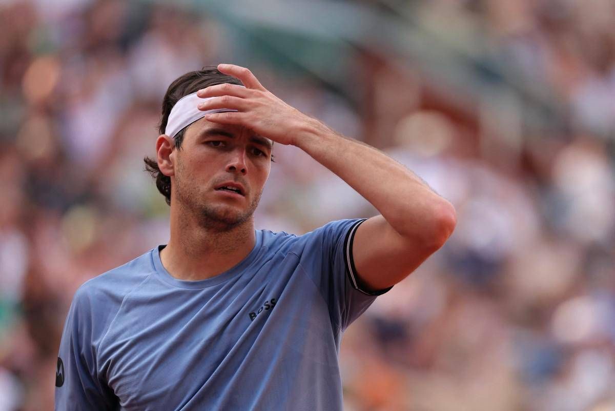 Roland Garros, cade il primo big: Fritz eliminato all'esordio - 