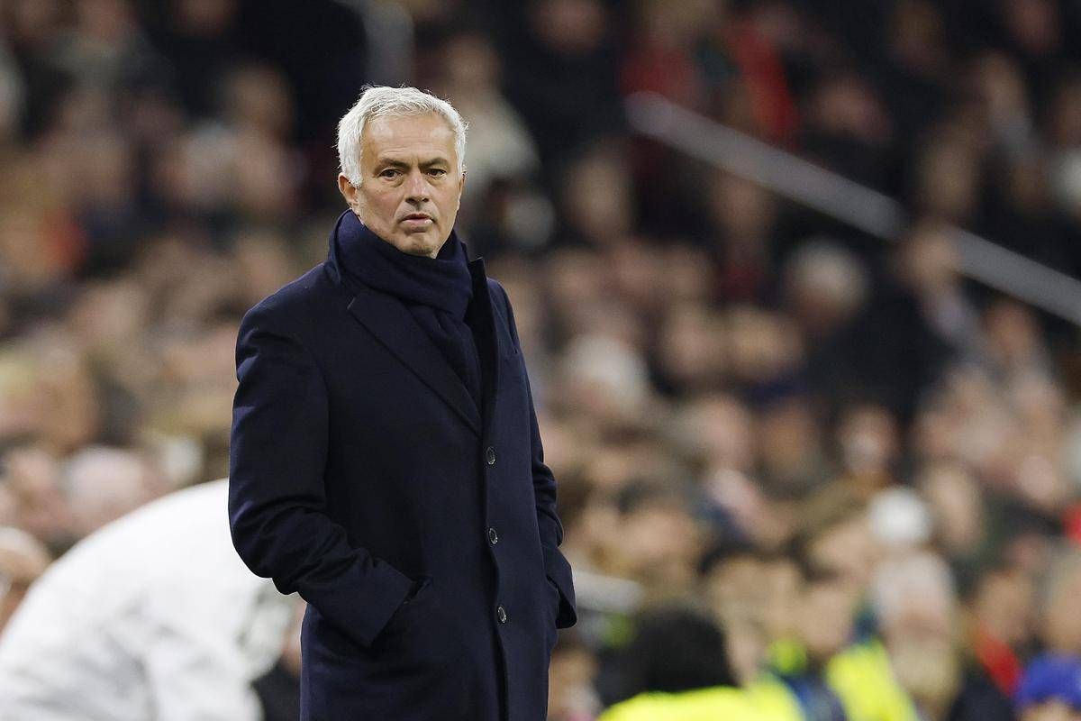 Mourinho al Real Madrid, scoppia il 'giallo': annuncio non arriva - 
