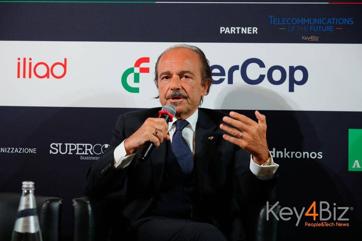 Butti: "Reti strategiche per Difesa ed economia, serve nuovo modello per gli operatori" - 