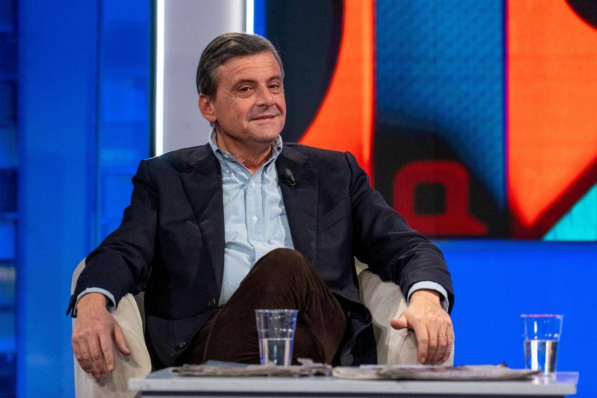 Calenda a 'Maschio Selvaggio': "Mia moglie ogni tanto mi manda a dormire in hotel" - 
