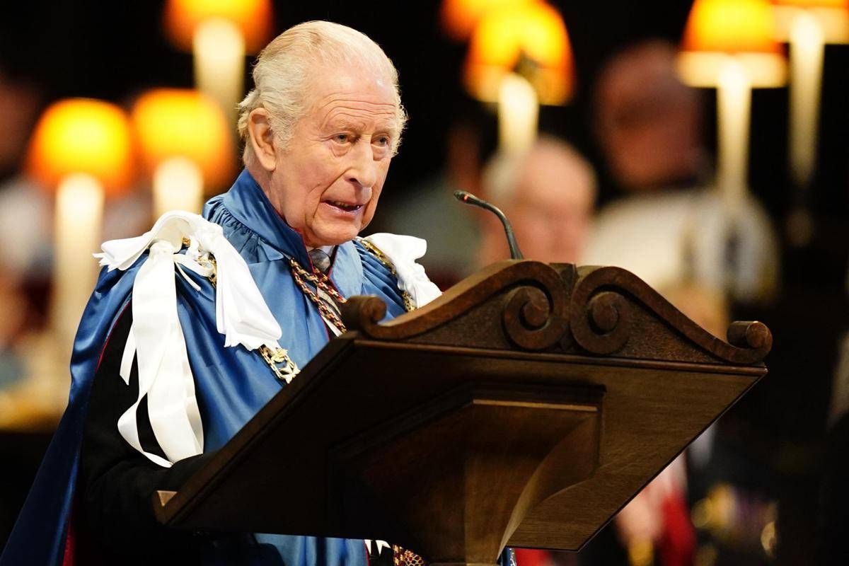 Perché Carlo non ha visto Harry negli Usa? Per l'esperto il re non si fida - 
