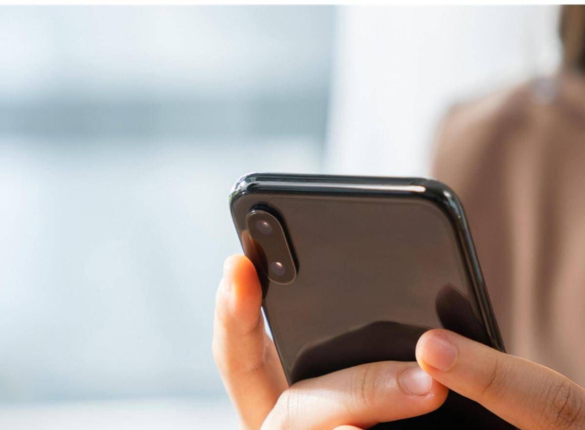 Stalking: Eurispes, quello online il più diffuso, ne hanno esperienza almeno 3 italiani su 10 - 