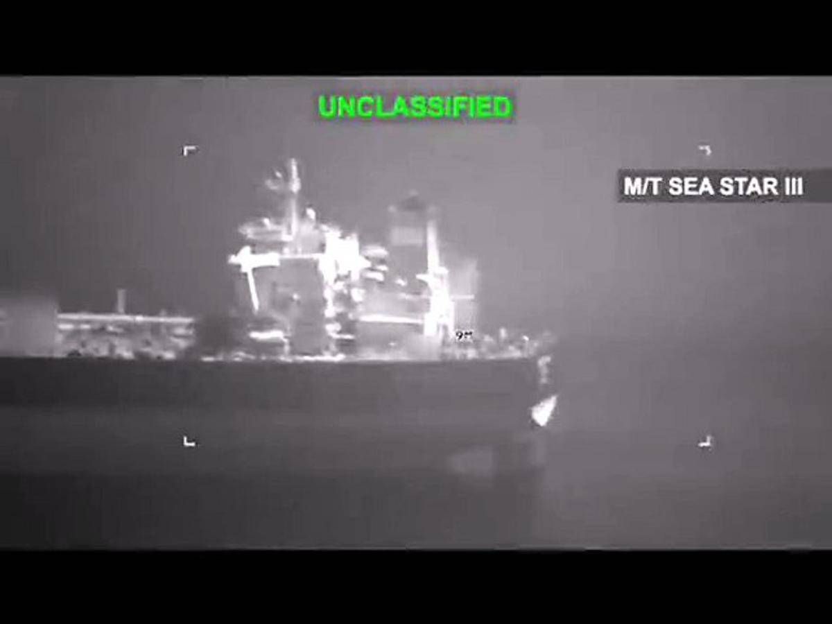 Attacco alla petroliera, il caccia Usa colpisce nello Stretto di Hormuz - 