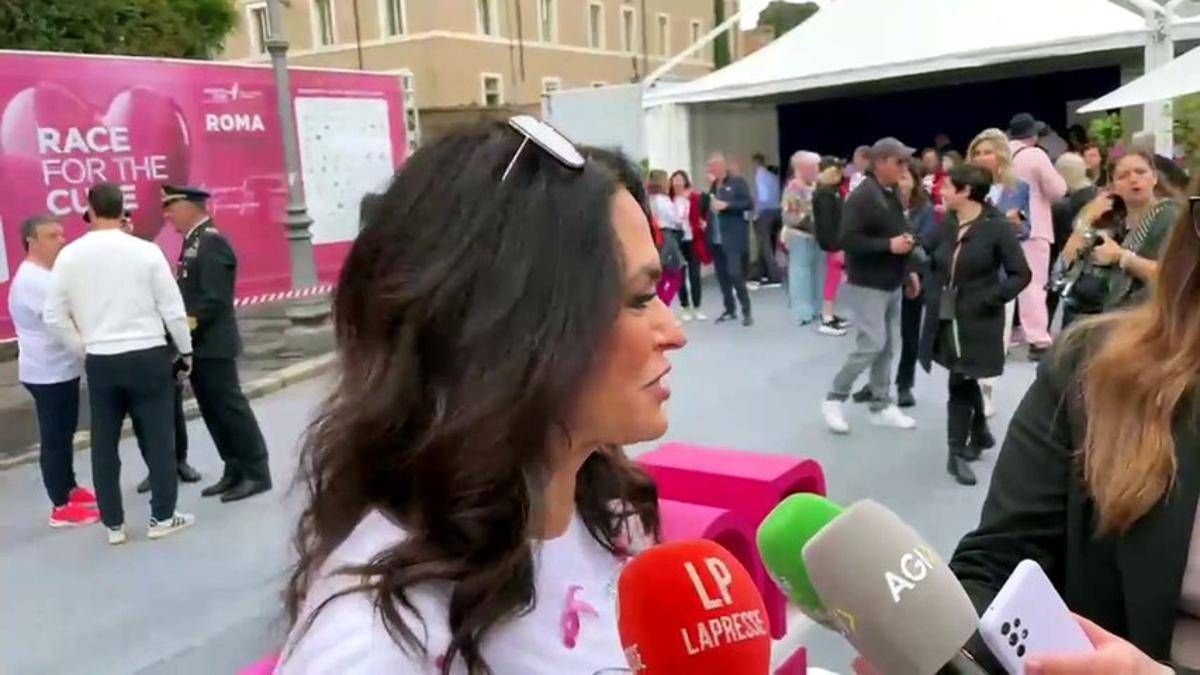 Race for the Cure, Cucinotta: “Mia sorella e il tumore al seno, prevenzione salva la vita" - 