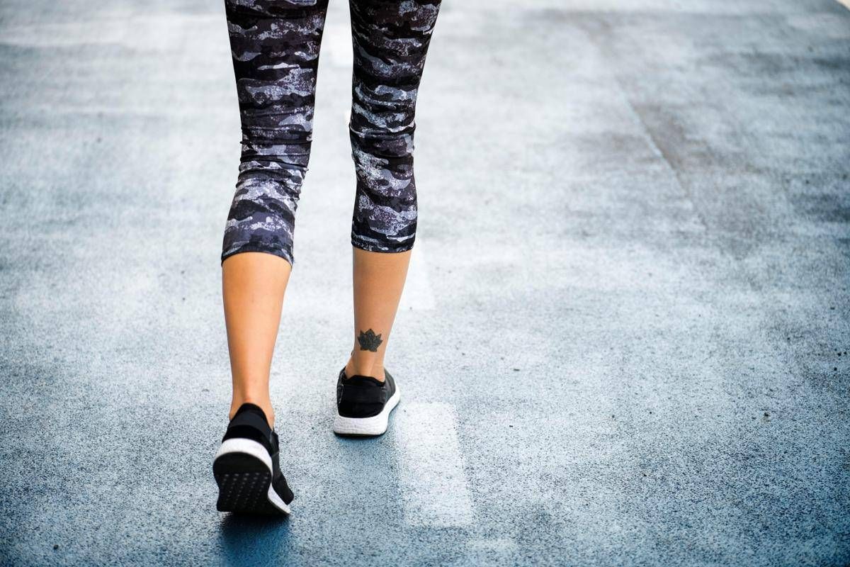 Camminata 6-6-6: cos’è il metodo low impact virale che aiuta a dimagrire e tonificare - 