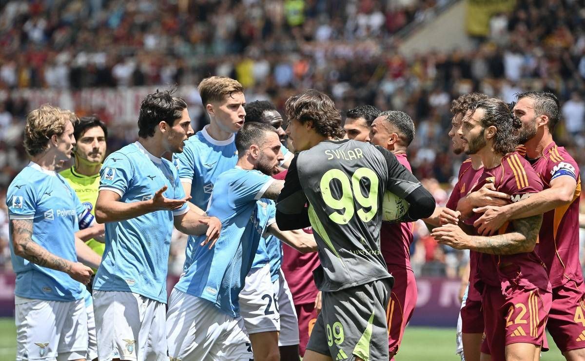 Roma-Lazio, espulsi Rovella e Wesley per rissa: cos'è successo all'Olimpico - 