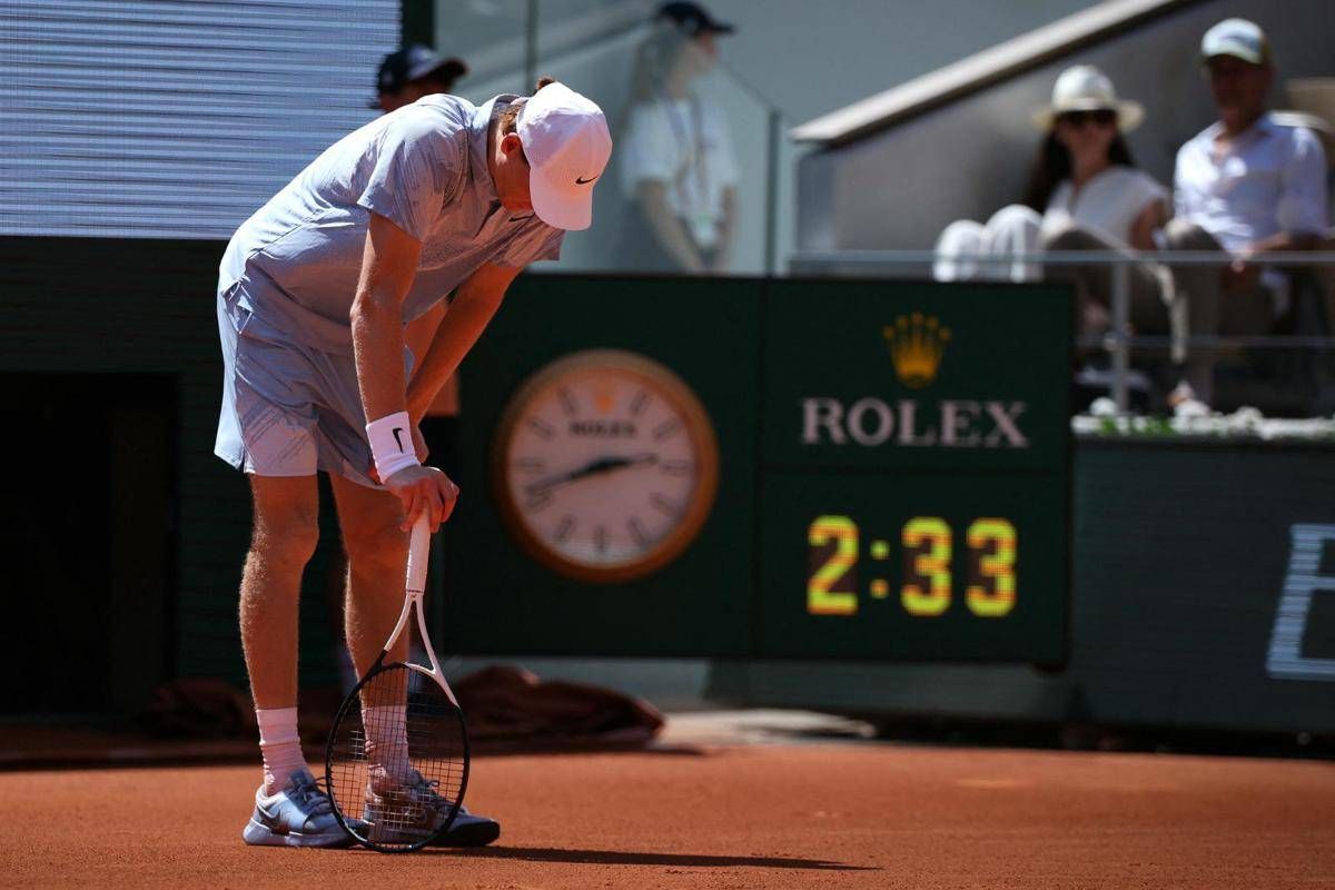 Sinner eliminato a Roland Garros, non allunga su Alcaraz: come cambia il ranking - 