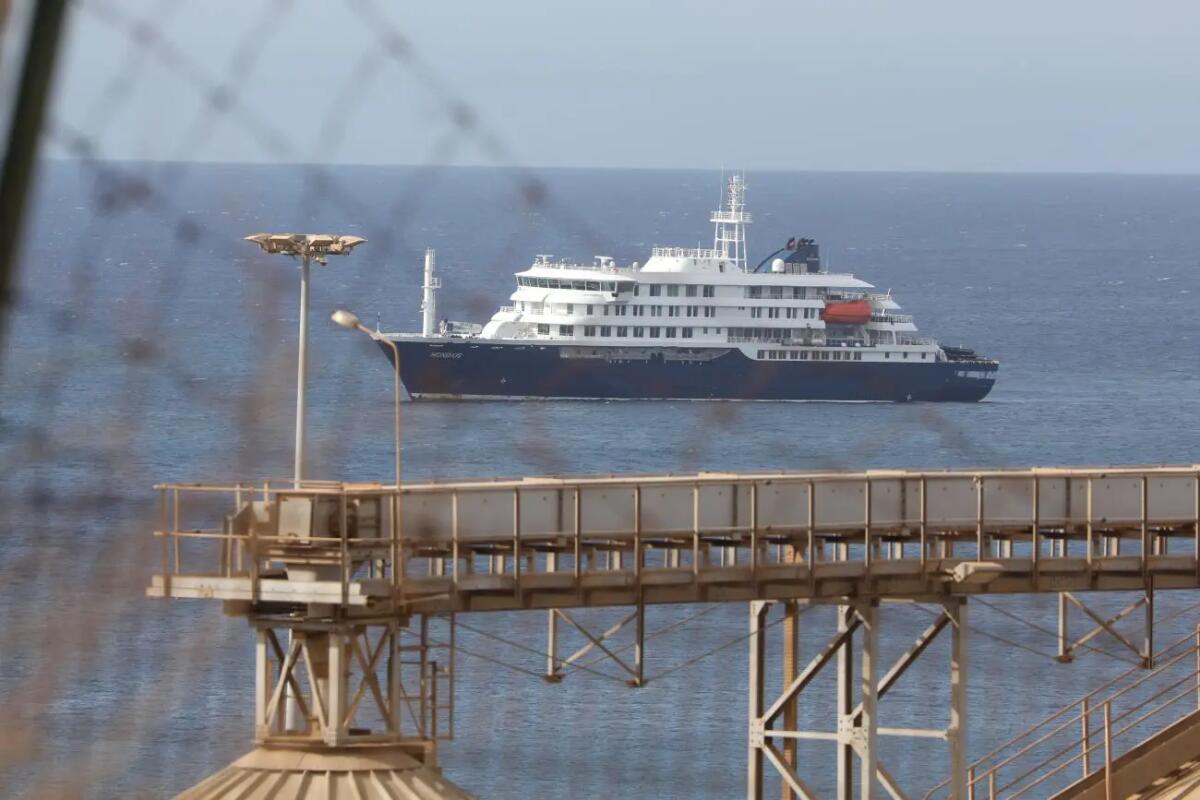 Hantavirus, la nave da crociera verso le Canarie. Meo “Fondamentale informare senza creare allarme” - 